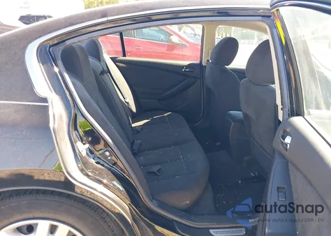 2012 Nissan Altima 2.5 S z USA, uszkodzony, nr VIN 1N4AL2AP0CN415707